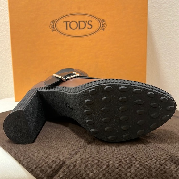 Tod's Gomma T115 64A Tron Ghetta Bootie - Picture 13 of 16